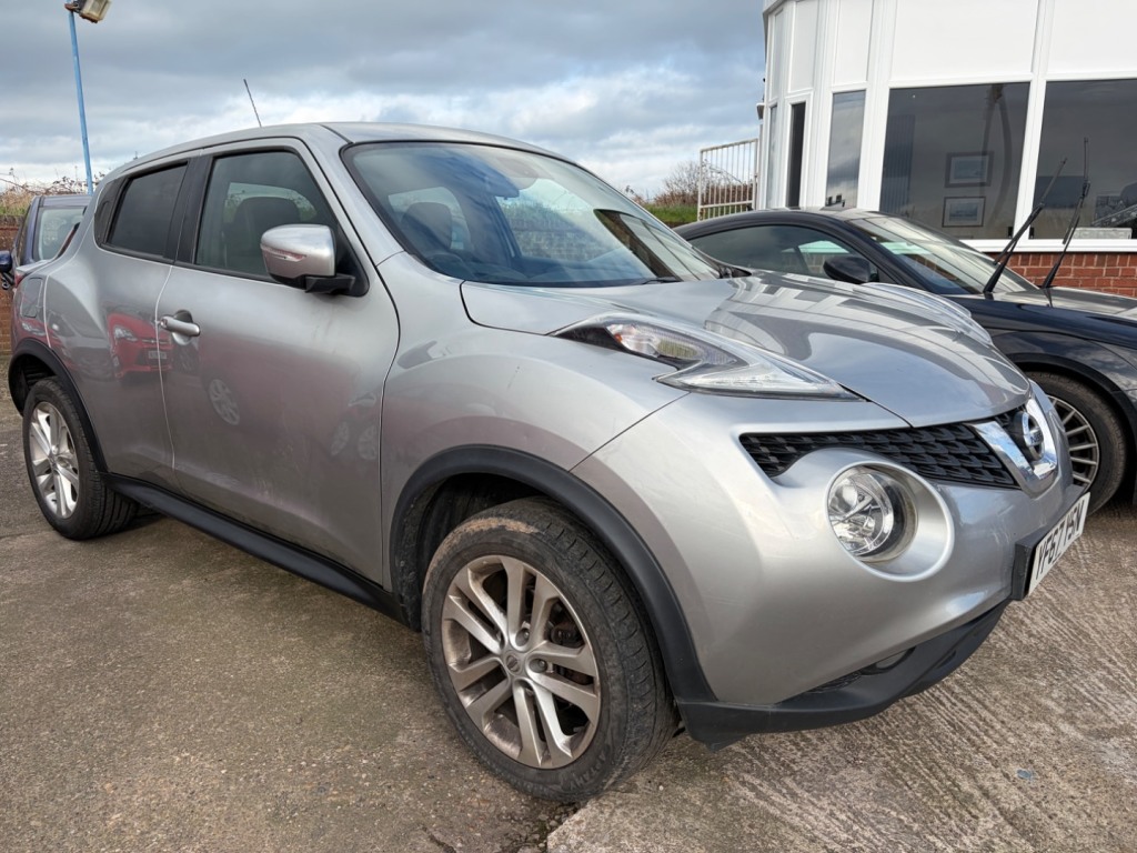 Used Nissan Juke 2017 for sale - 77666125: Photo 2