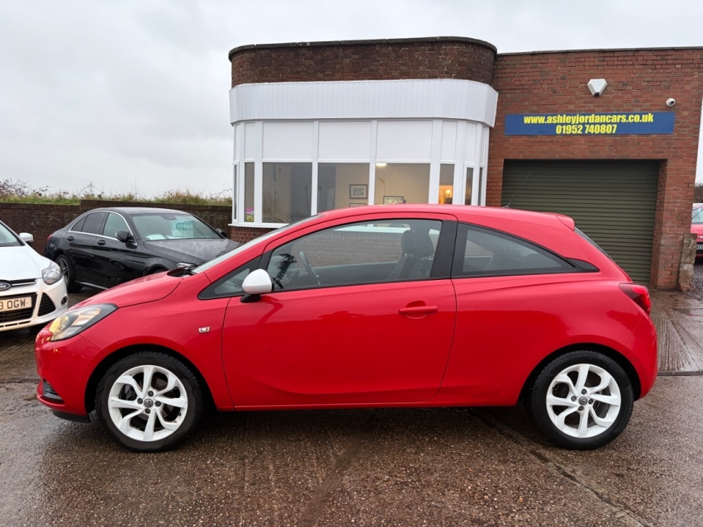 Used Vauxhall Corsa 2017 for sale - 77287295: Photo 2