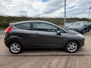Used Ford Fiesta 2017 for sale - 79320564: Photo