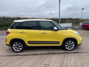 Used Fiat 500L 2013 for sale - 76064038: Photo
