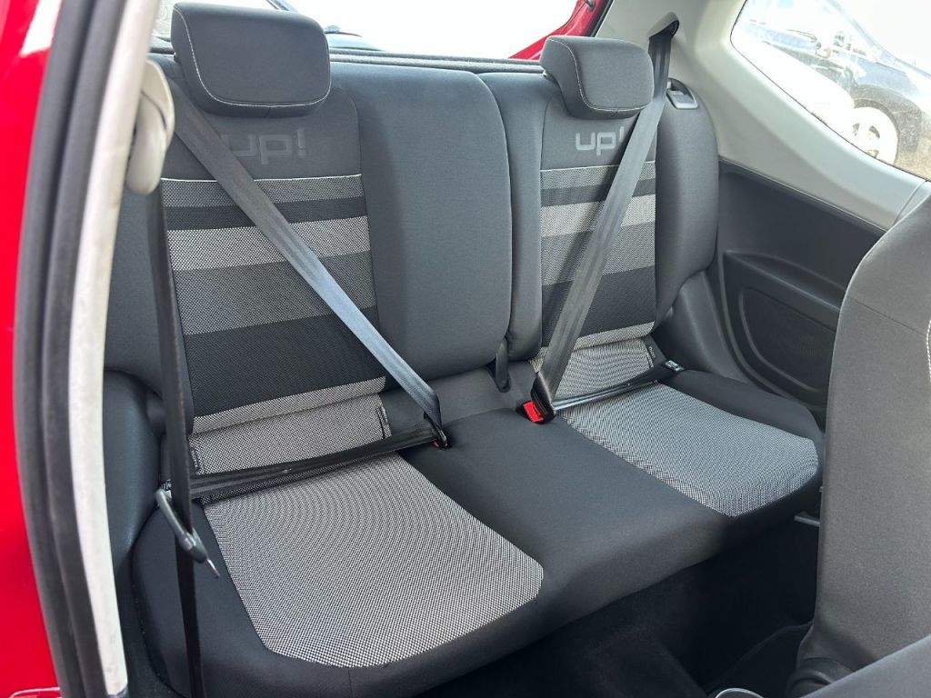 Used Volkswagen up! 2016 for sale - 76762267: Photo 9