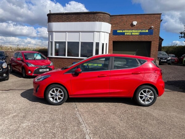 Used Ford Fiesta 2017 for sale - 74981253: Photo 2