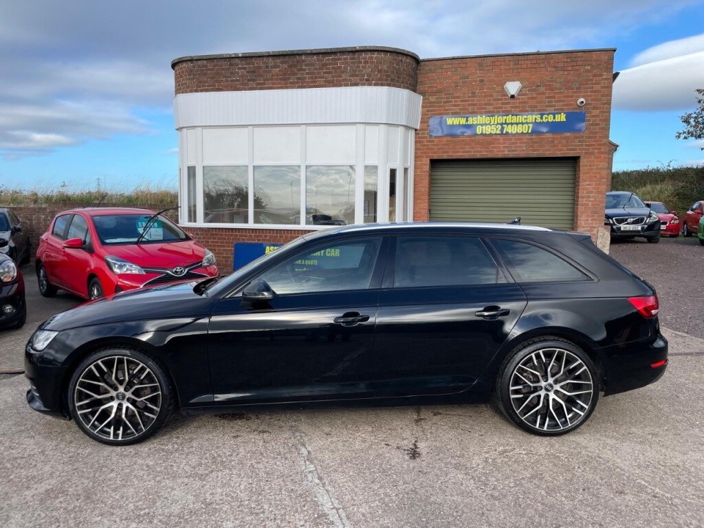 Used Audi A4 2017 for sale - 76184876: Photo 2