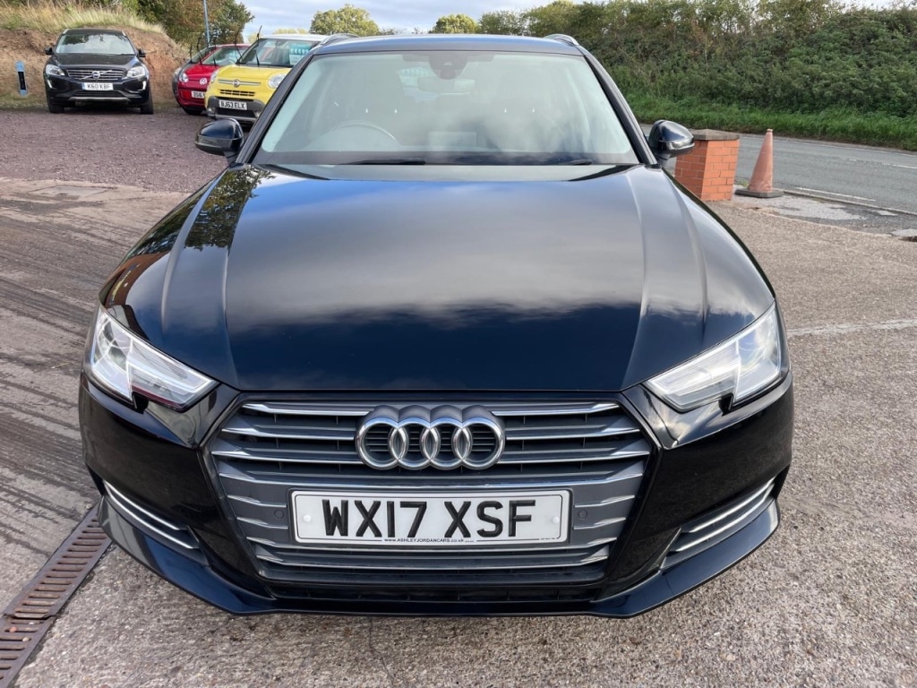 Used Audi A4 2017 for sale - 76184876: Photo 4