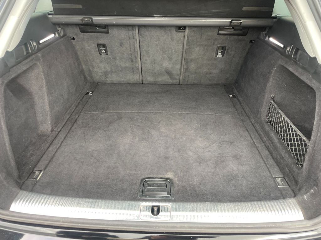 Used Audi A4 2017 for sale - 76184876: Photo 8