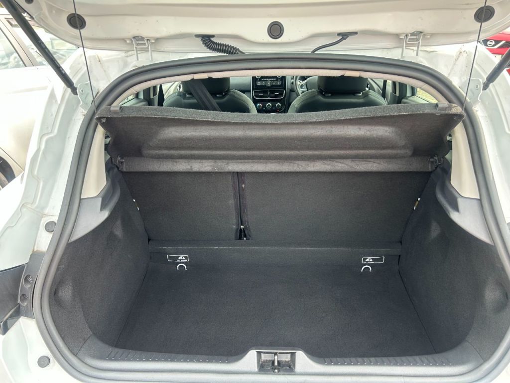 Used Renault Clio 2019 for sale - 75789718: Photo 27