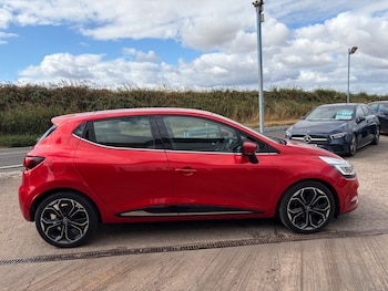 Used Renault Clio 2017 for sale - 79449477: Photo