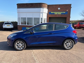 Used Ford Fiesta 2018 for sale - 77687820: Photo