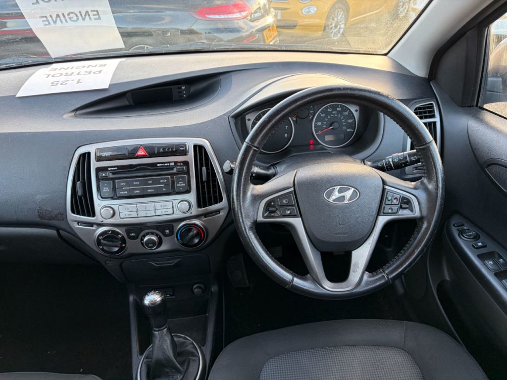 Used Hyundai i20 2013 for sale - 77287259: Photo 5