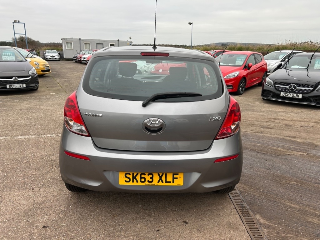 Used Hyundai i20 2013 for sale - 77287259: Photo 8