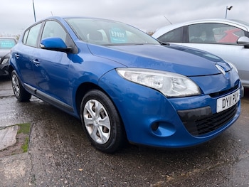 Used Renault Megane 2011 for sale - 77501594: Photo
