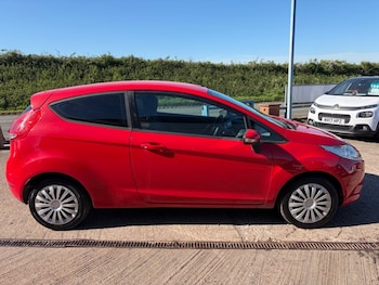 Used Ford Fiesta 2011 for sale - 78400668: Photo