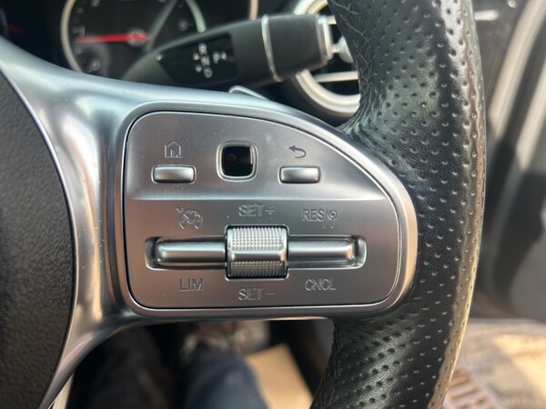 Used Mercedes-Benz C-Class 2019 for sale - 74616302: Photo 9