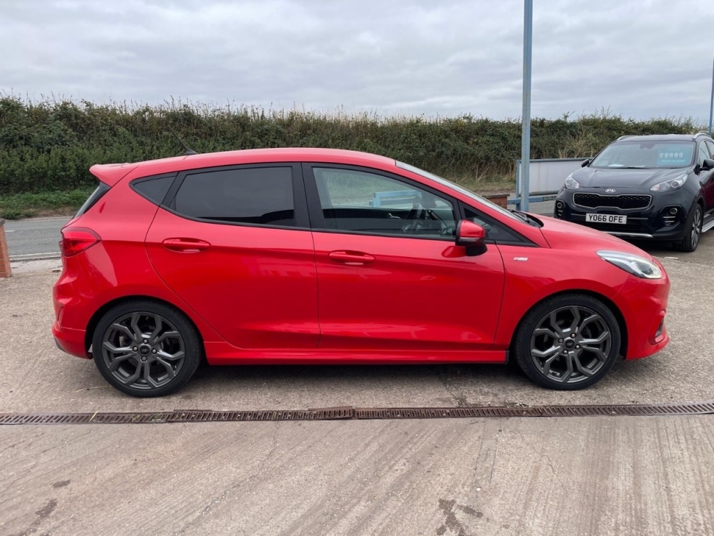 Used Ford Fiesta 2018 for sale - 77275201: Photo 3