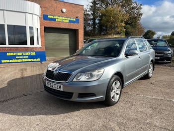 Skoda - Octavia