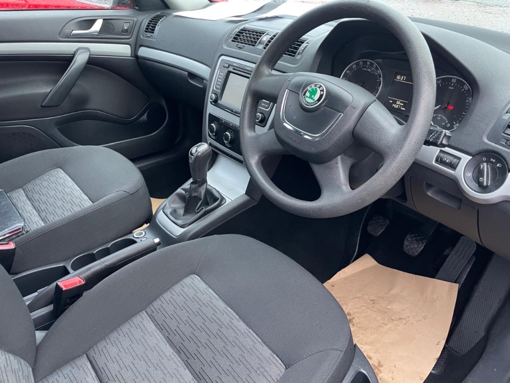 Used Skoda Octavia 2012 for sale - 76375804: Photo 6