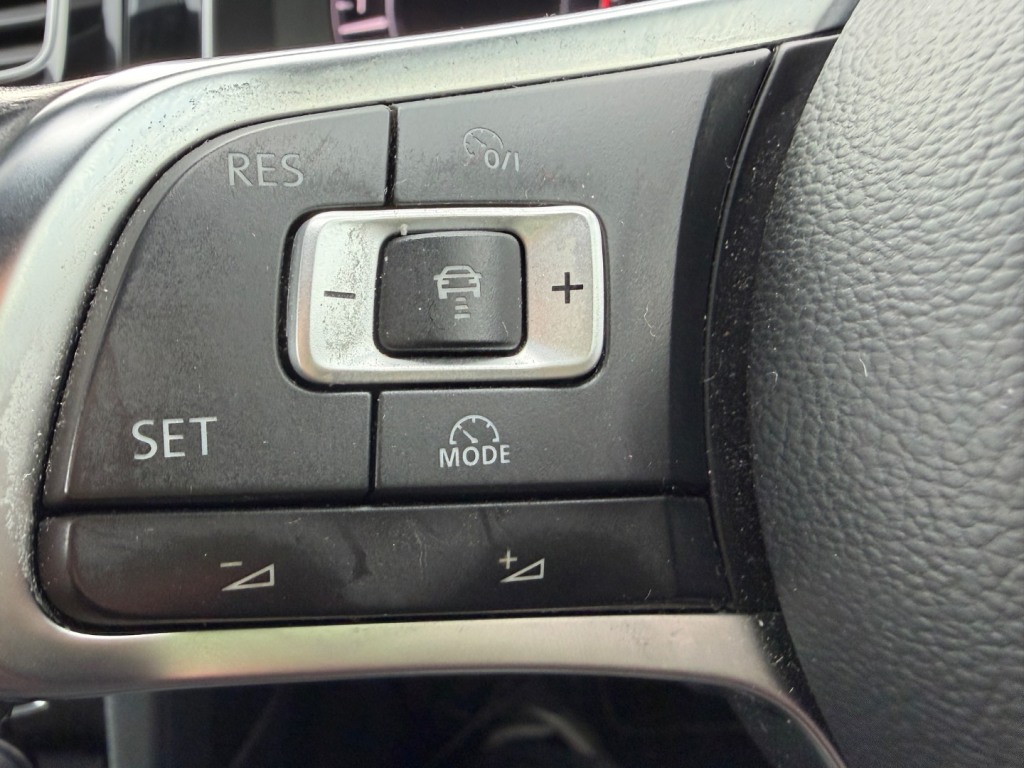 Used Volkswagen Golf 2018 for sale - 77482324: Photo 28