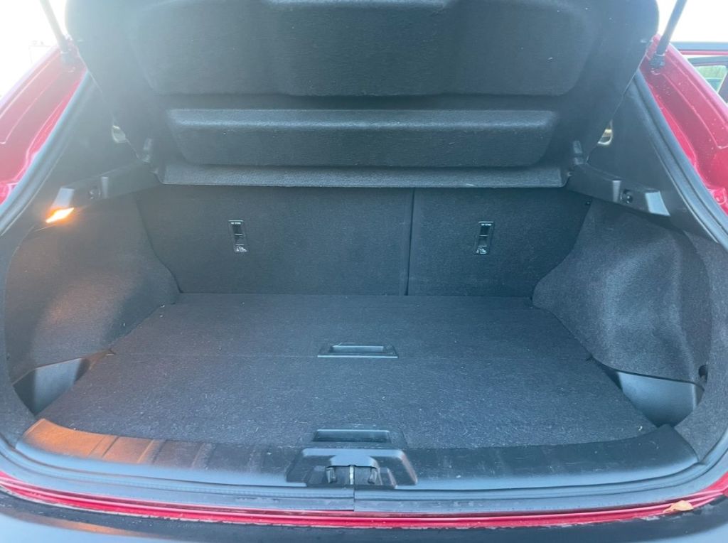 Used Nissan Qashqai 2014 for sale - 76375803: Photo 10