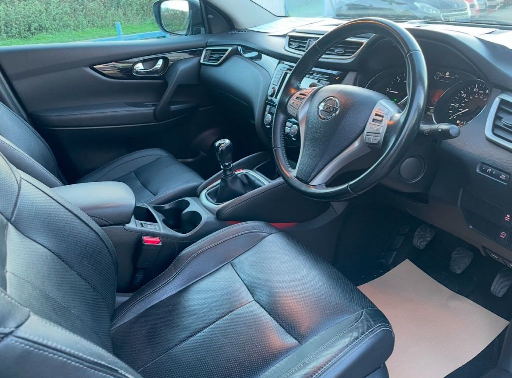 Used Nissan Qashqai 2014 for sale - 76375803: Photo 8