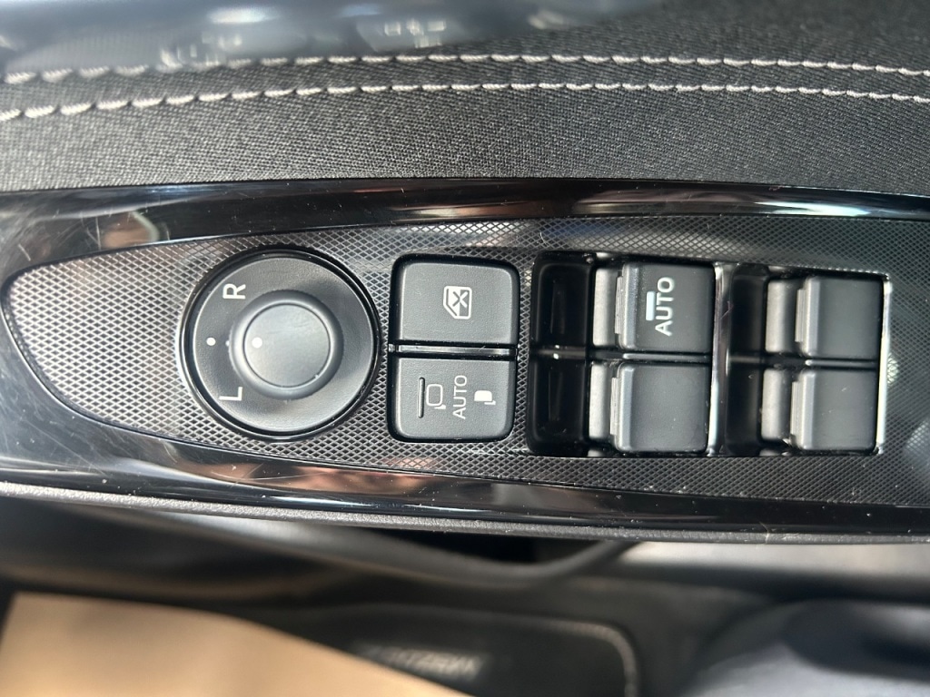 Used Mazda Mazda2 2018 for sale - 76762263: Photo 25