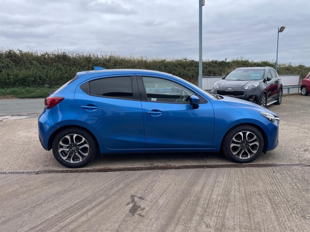 Used Mazda Mazda2 2018 for sale - 76762263: Photo 3