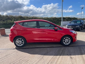 Used Ford Fiesta 2017 for sale - 78473477: Photo