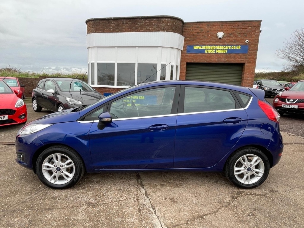 Used Ford Fiesta 2015 for sale - 76836120: Photo 2