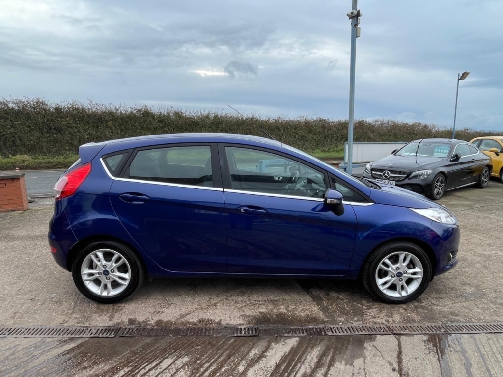Used Ford Fiesta 2015 for sale - 76836120: Photo 3