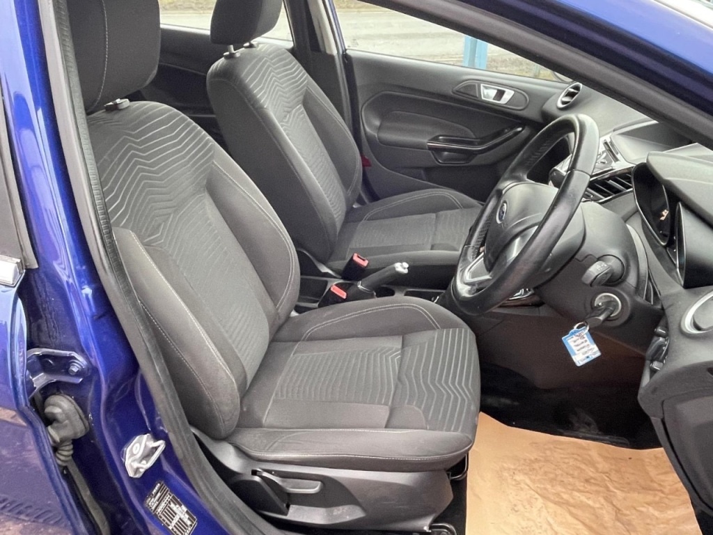 Used Ford Fiesta 2015 for sale - 76836120: Photo 5