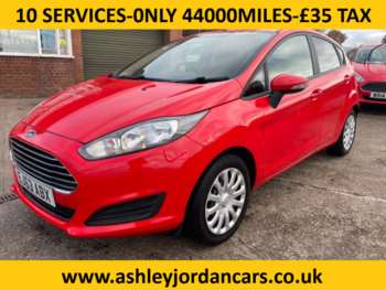 2013 - 1.25 82 Style 5dr, £35TAX, REVERSE PARKING SENSORS, 10 SERVICE STAMPS, 2 KE