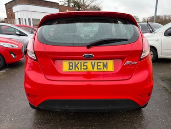Used Ford Fiesta 2015 for sale - 77516386: Photo