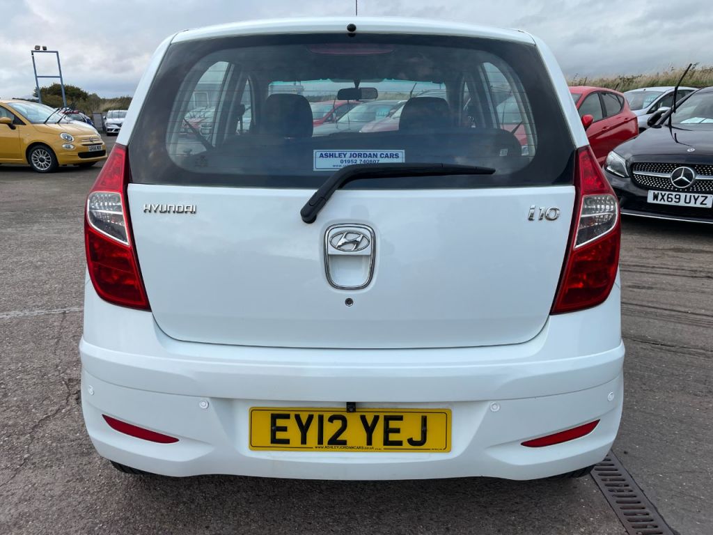 Used Hyundai i10 2012 for sale - 76453747: Photo 10