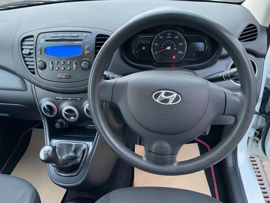 Used Hyundai i10 2012 for sale - 76453747: Photo 5