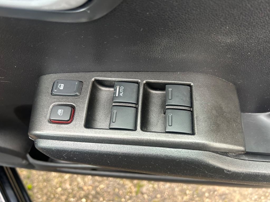 Used Honda Jazz 2014 for sale - 76588552: Photo 16