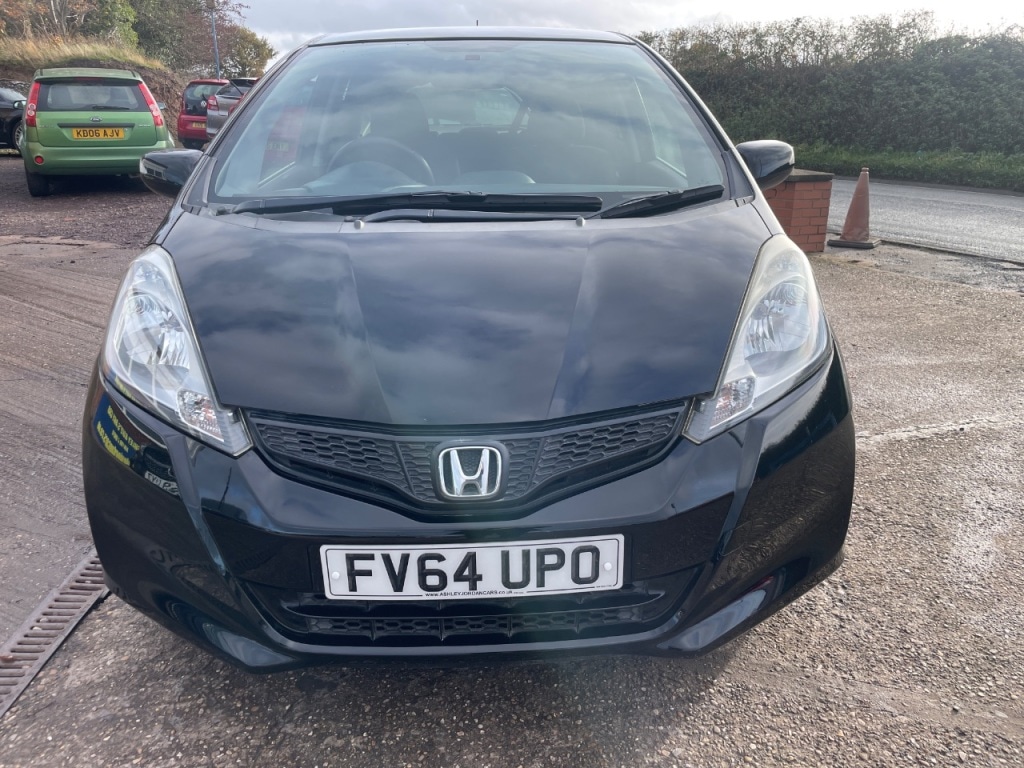 Used Honda Jazz 2014 for sale - 76588552: Photo 4