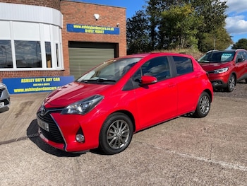 Used Toyota Yaris 2017 for sale - 76064040: Photo