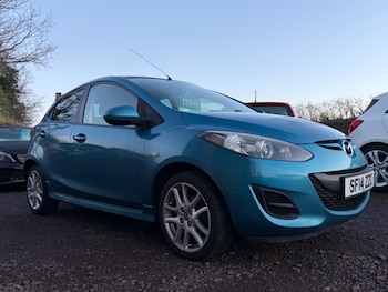 Used Mazda Mazda2 2014 for sale - 77245373: Photo