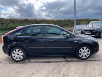 Used Ford Focus 2007 for sale - 75704102: Photo