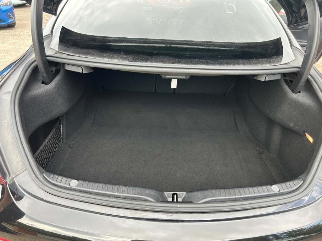 Used Mercedes-Benz C Class 2019 for sale - 76385602: Photo 30