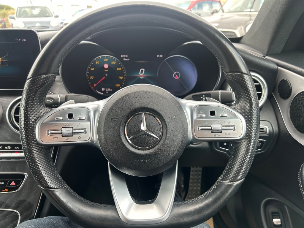 Used Mercedes-Benz C Class 2019 for sale - 76385602: Photo 8
