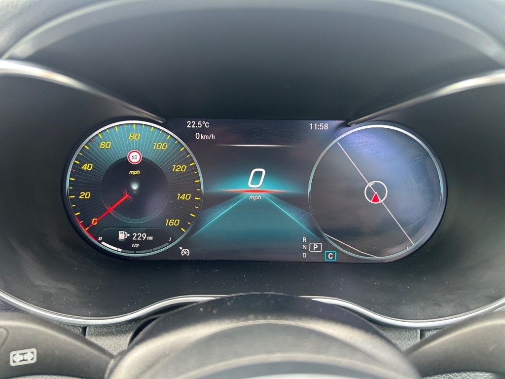 Used Mercedes-Benz C Class 2019 for sale - 76385602: Photo 9