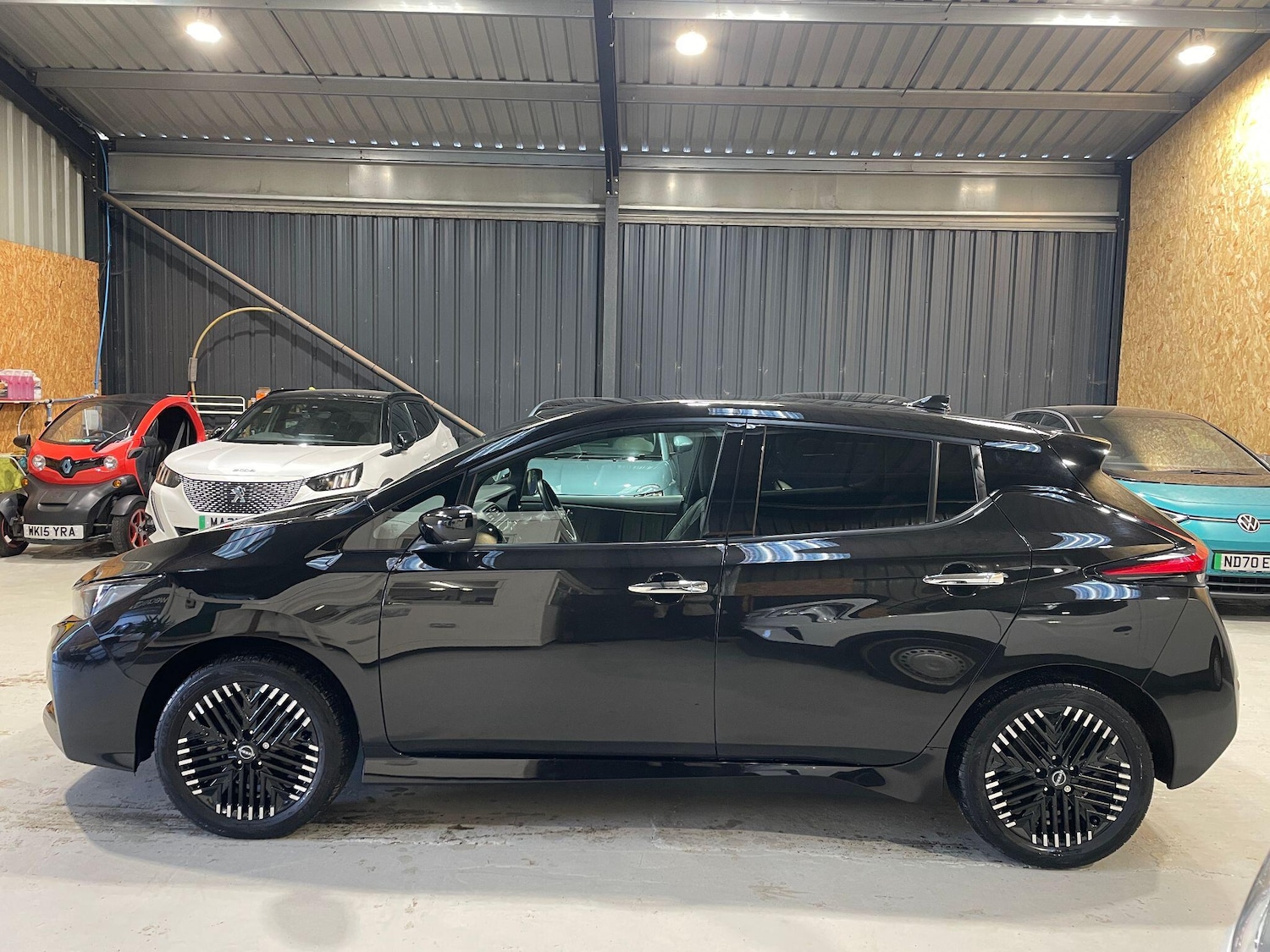 Used Nissan Leaf 2021 for sale - 76657677: Photo 40