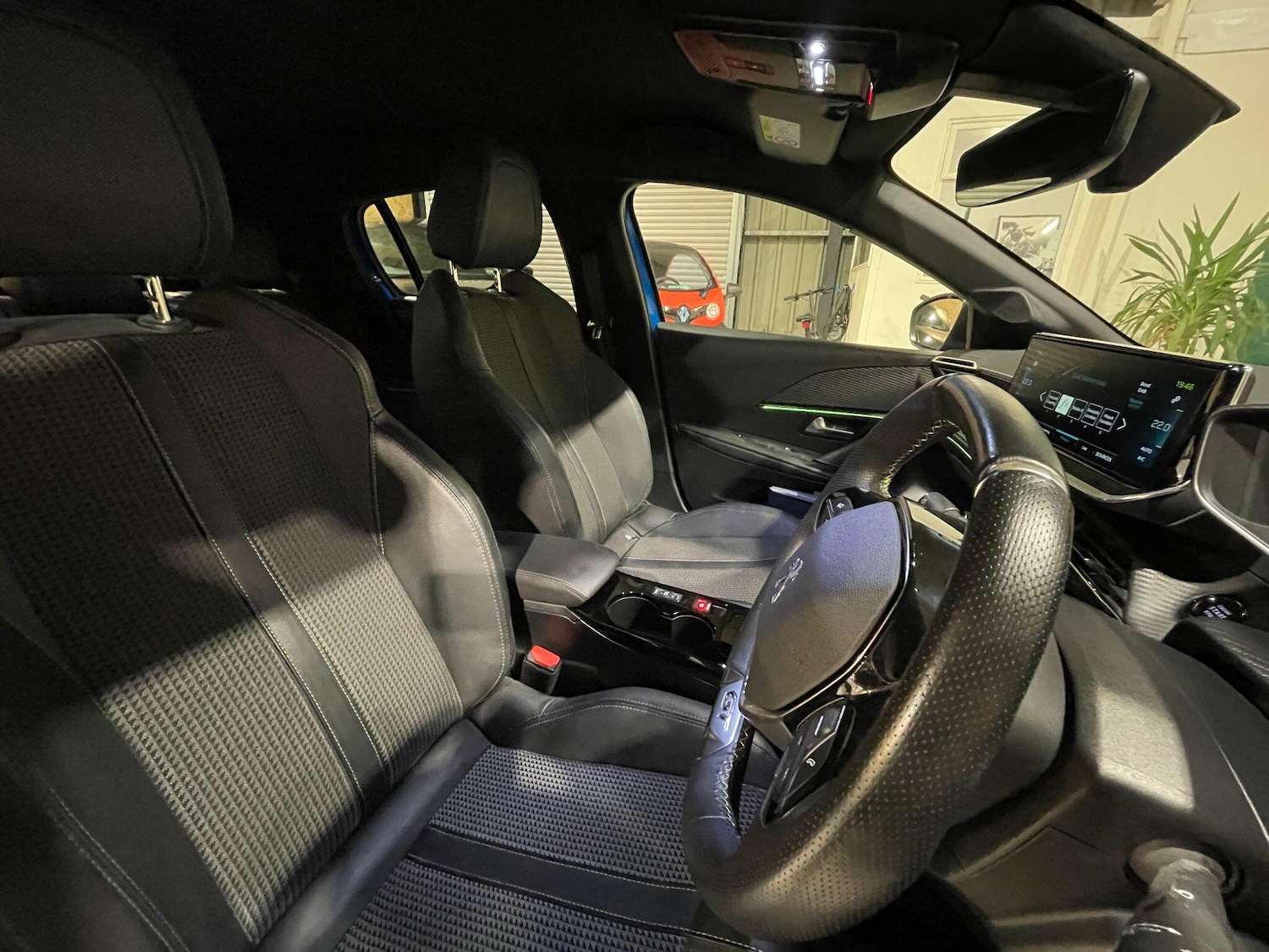 Used Peugeot 208 2021 for sale - 76936149: Photo 20