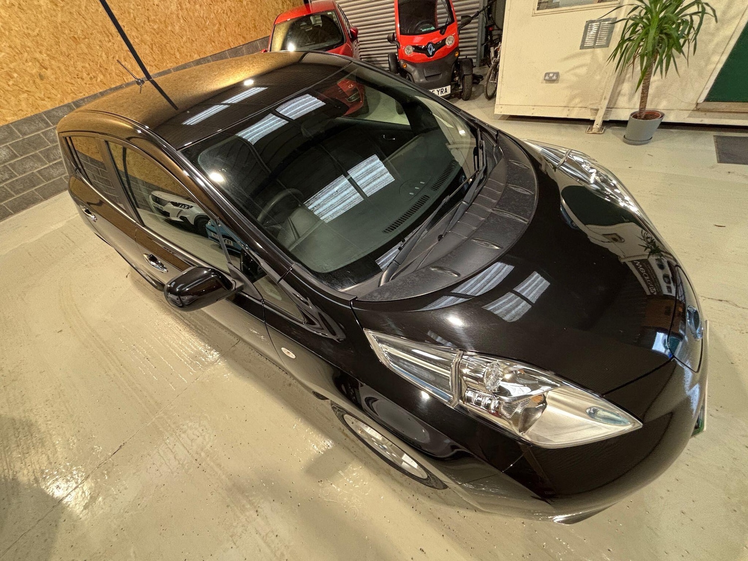 Used Nissan Leaf 2015 for sale - 77646530: Photo 41