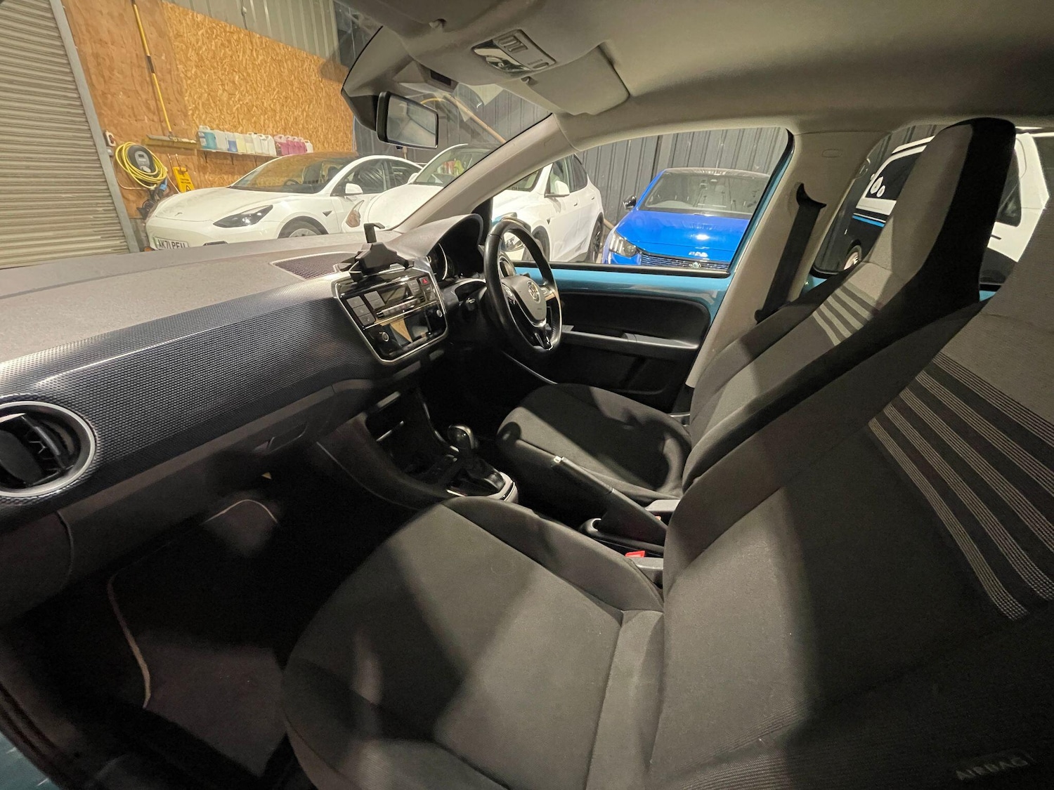 Used Volkswagen up! 2021 for sale - 77290748: Photo 42