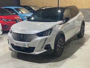 Used Peugeot E-2008 2022 for sale - 77440270: Photo