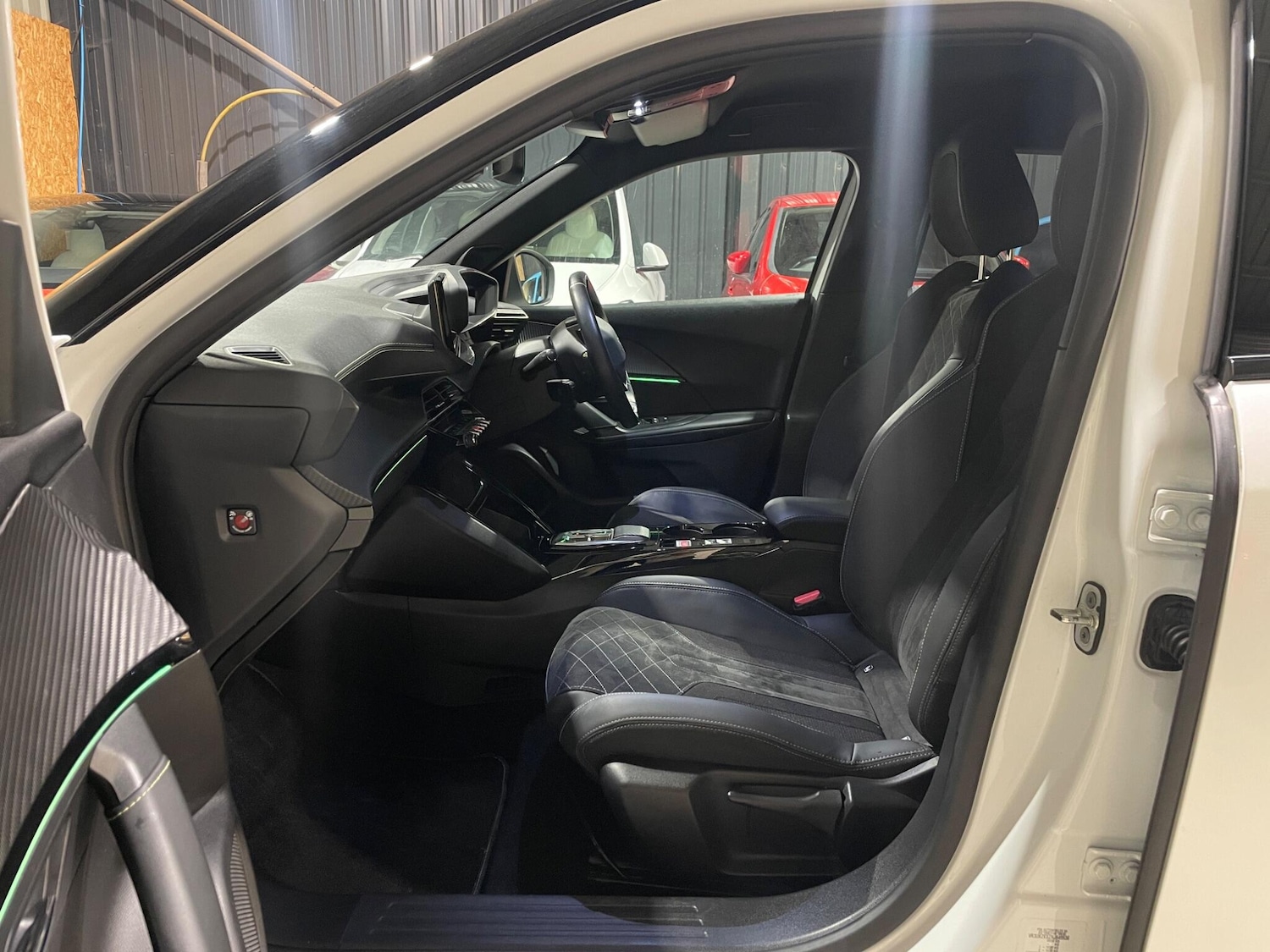 Used Peugeot 2008 2022 for sale - 77440270: Photo 34