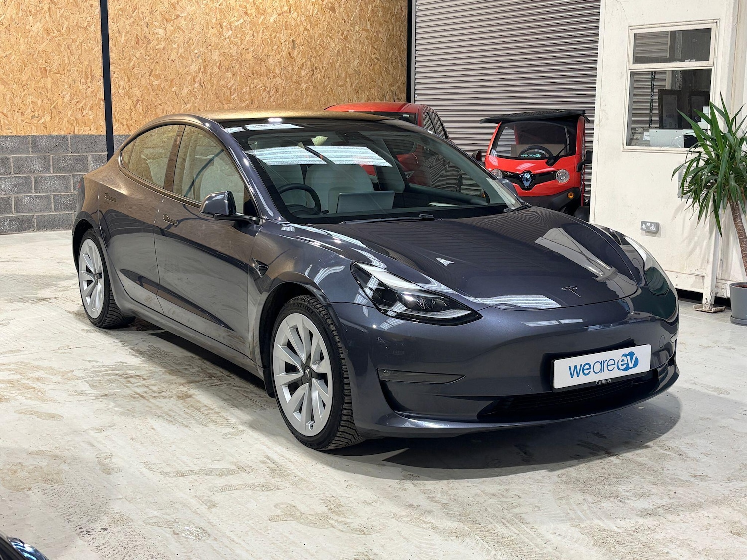 Used Tesla Model 3 for sale - 77683715: Photo 3