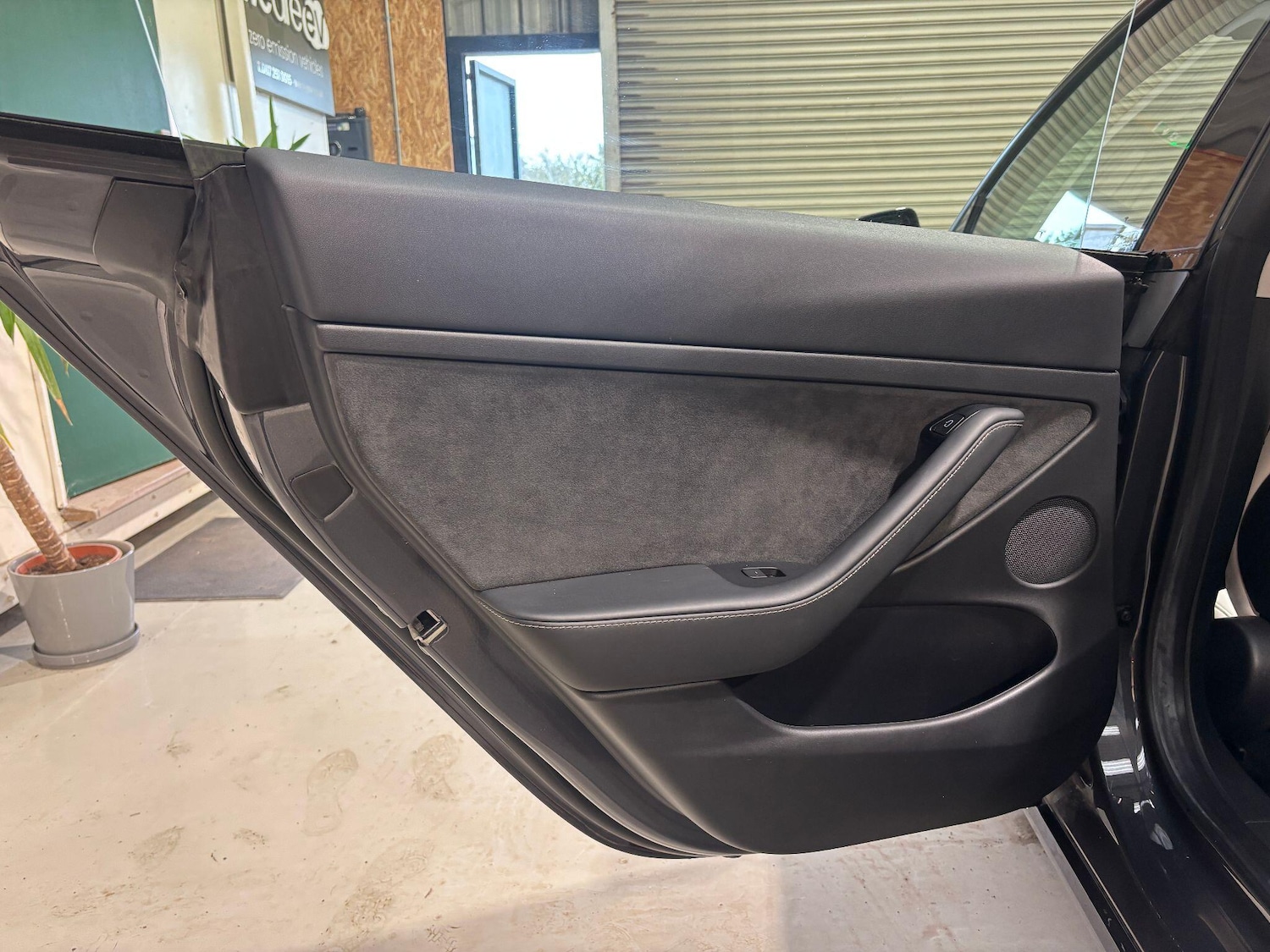 Used Tesla Model 3 for sale - 77683715: Photo 34