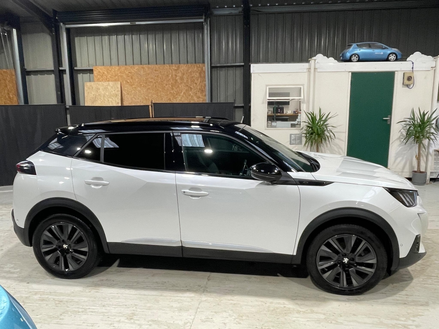 Used Peugeot 2008 2021 for sale - 76408904: Photo 17